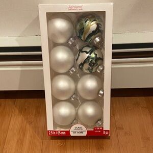 Ashland Glass Ornament Set - White and Green Marble